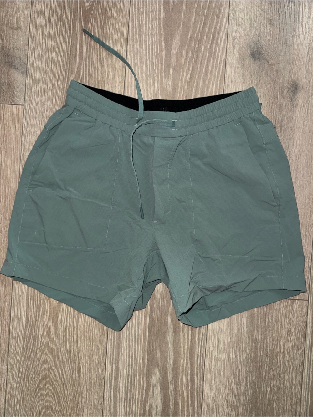 Lululemon Bowline Short